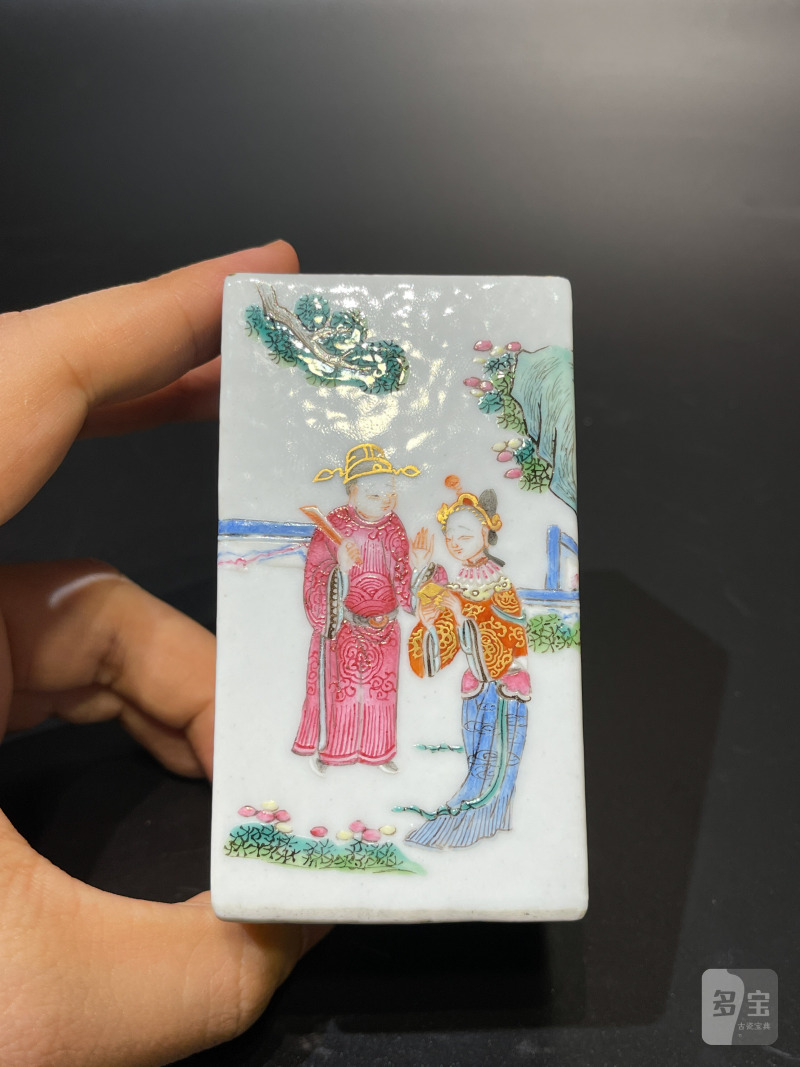 清中期 粉彩西厢记故事图四方笔筒 - 图4
